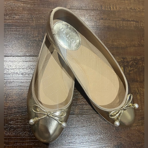 TED BAKER Golden Ballerina Pumps - Picture 2 of 12